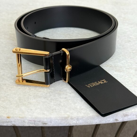 Versace Gold Buckle Black Calf Leather Belt 1011124 Italy, 90, 115, 120